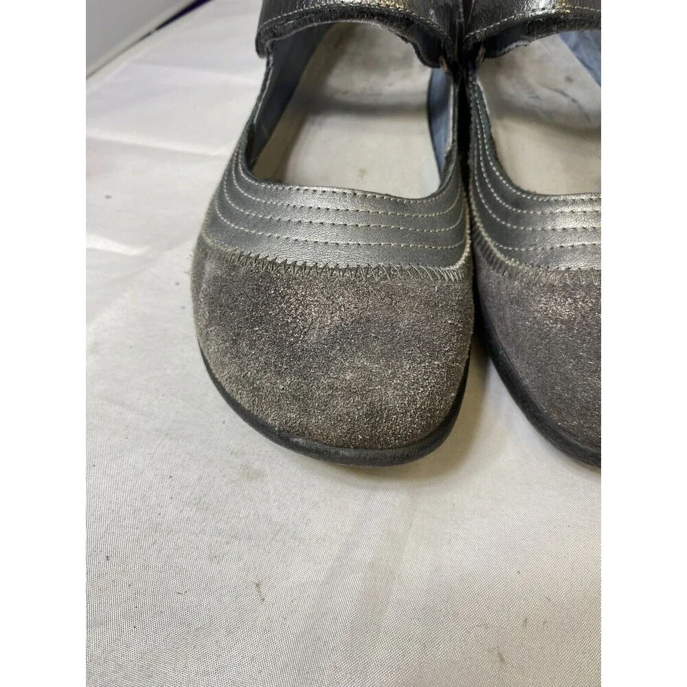 NAOT Kirie Gray Suede & Leather Mary Janes W/ Adjustable Straps Women's sz 39/8